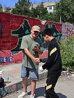Превью Граффити с Резе и Фрирен в Бишкеке начали восстанавливать! 🥹  #4