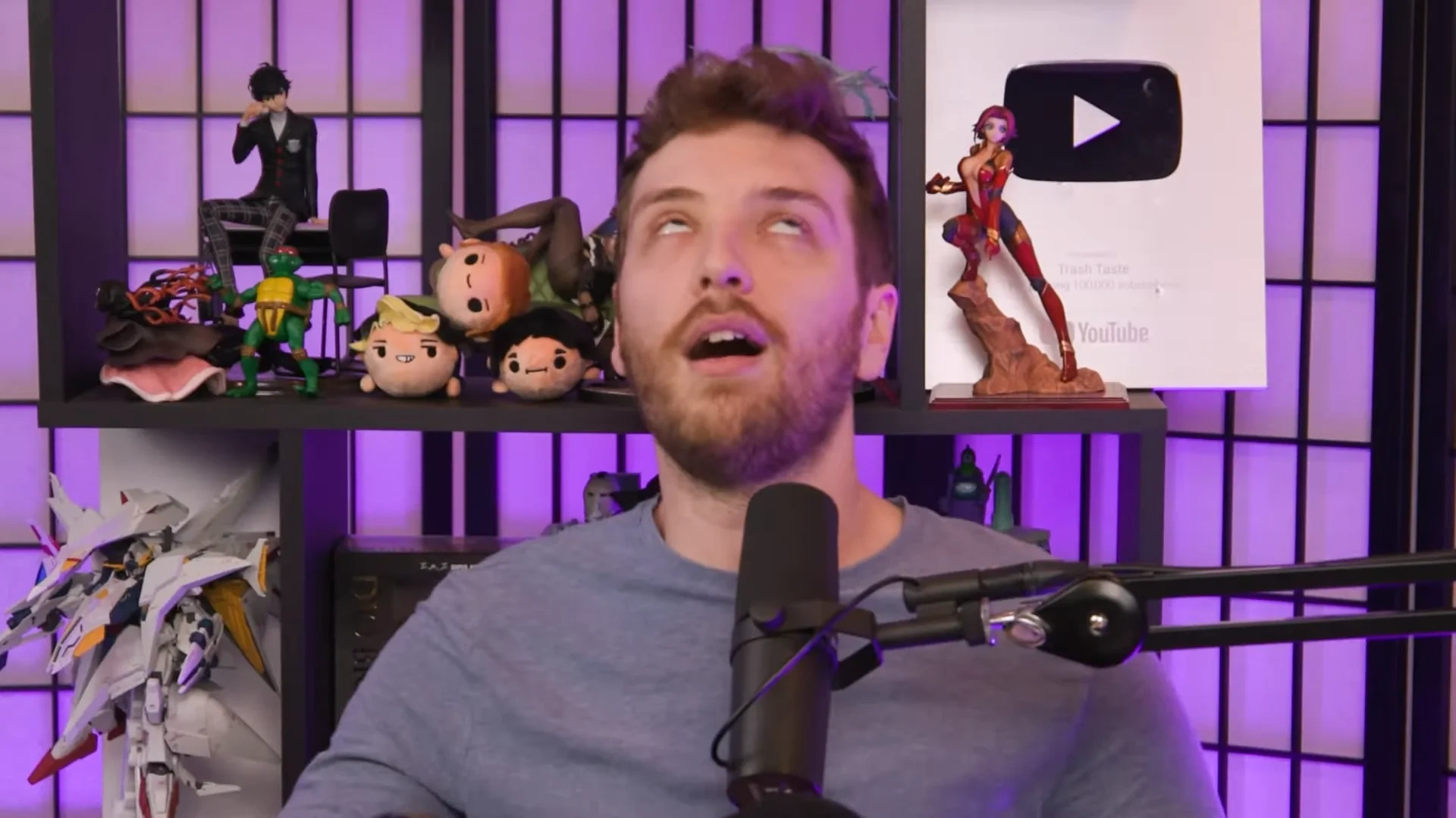 когда зашел на ютуб а там новый выпуск трэш тэйст